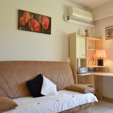 Apartment Pinede